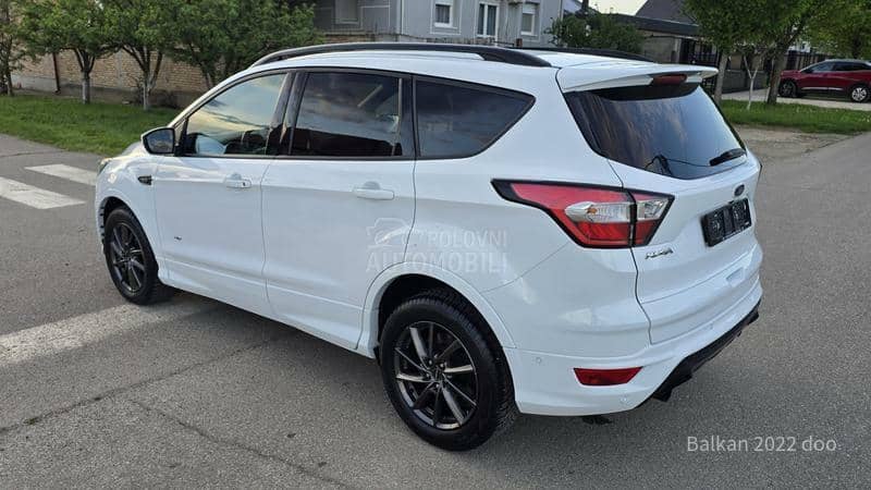 Ford Kuga 2.0 TDCI ST LINE