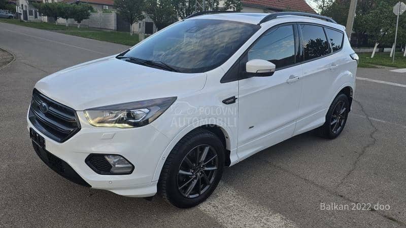 Ford Kuga 2.0 TDCI ST LINE