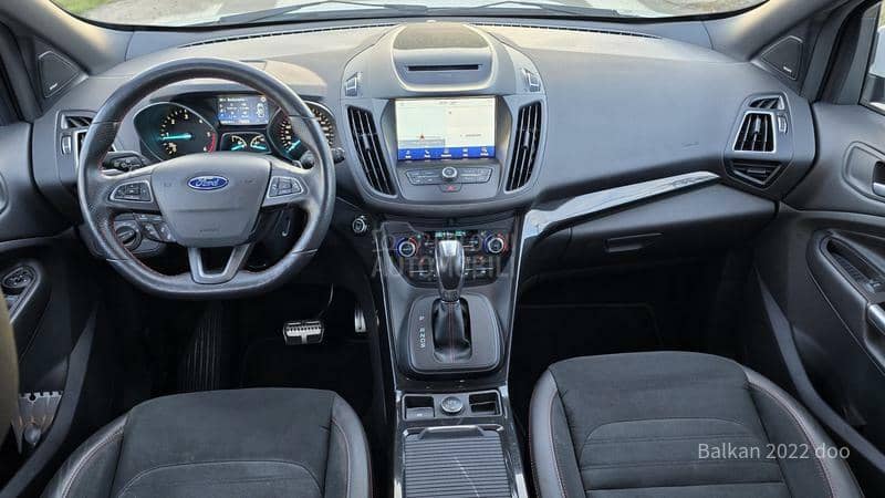 Ford Kuga 2.0 TDCI ST LINE