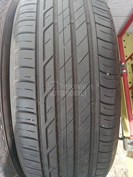 Bridgestone 215/60 R17 Letnja