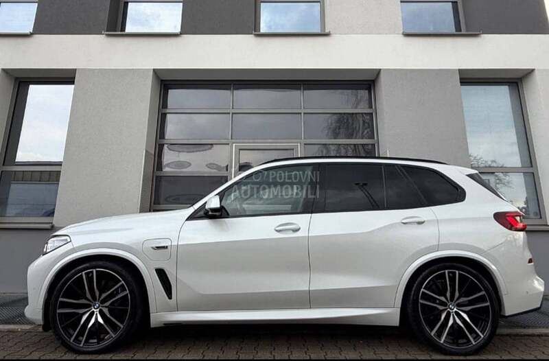 BMW X5 45E M-SP MASAŽA