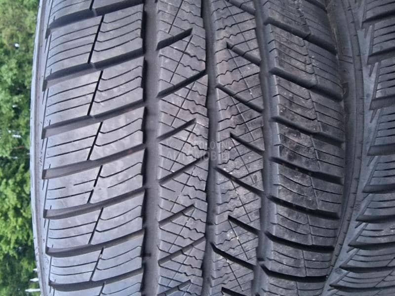 Barum 215/40 R17 Sve sezone