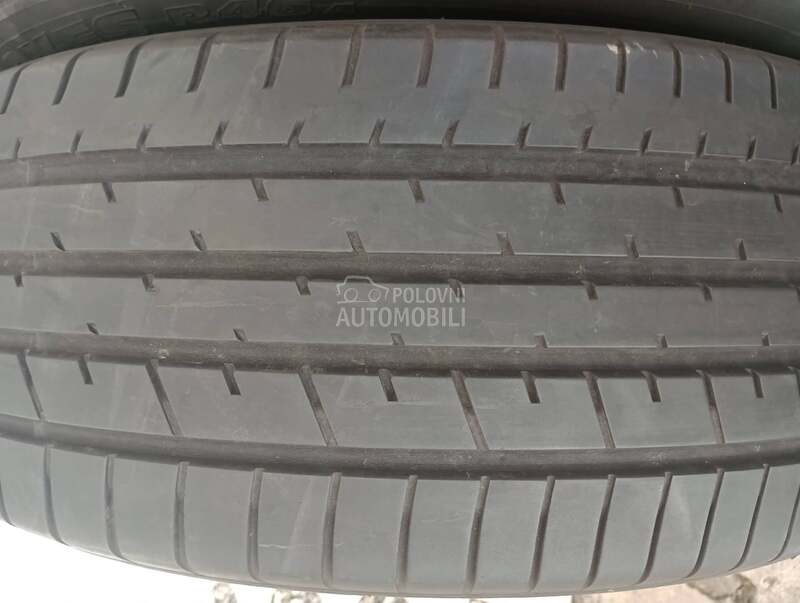 Toyo 225/55 R19 Letnja