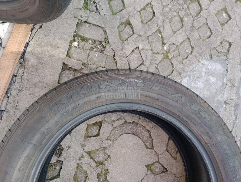 Goodyear 235/55 R19 Letnja