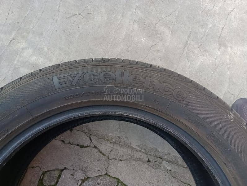 Goodyear 235/55 R19 Letnja