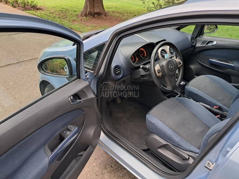 Opel Corsa D 1.3 mjet