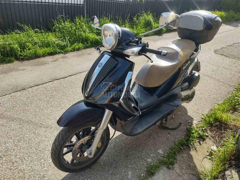 Piaggio Beverly 400cc