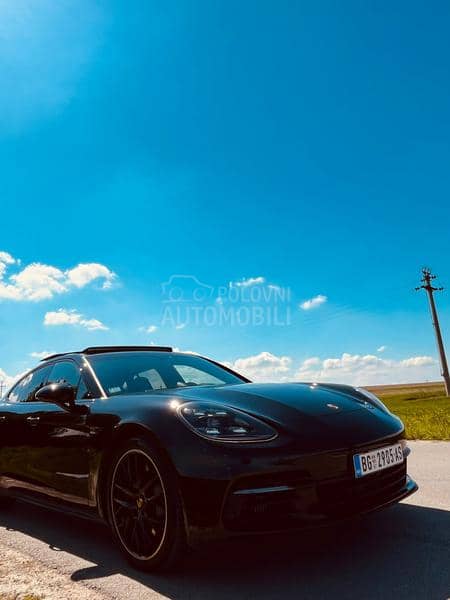 Porsche Panamera 4 S