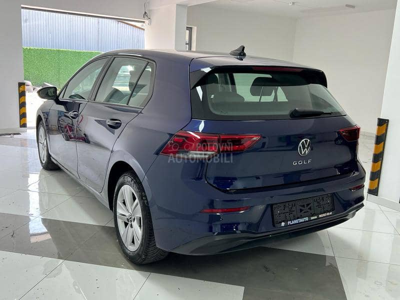 Volkswagen Golf 8 15b/metan