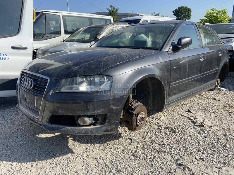Audi A3 2012 -  kompletan auto u delovima