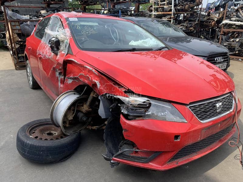Seat Leon 2013 -  kompletan auto u delovima