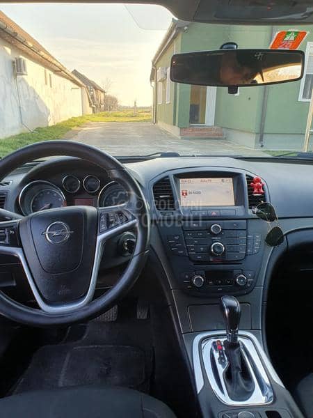 Opel Insignia 