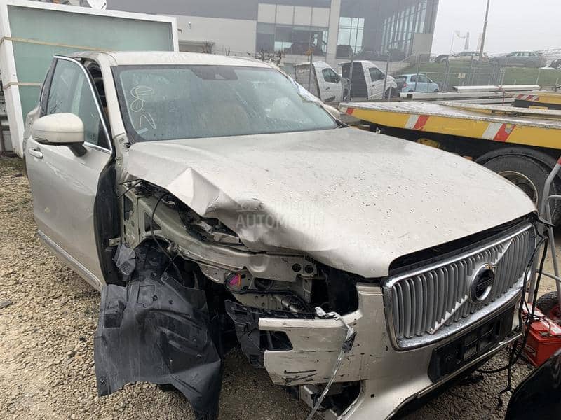 Volvo XC90 2015 -  kompletan auto u delovima