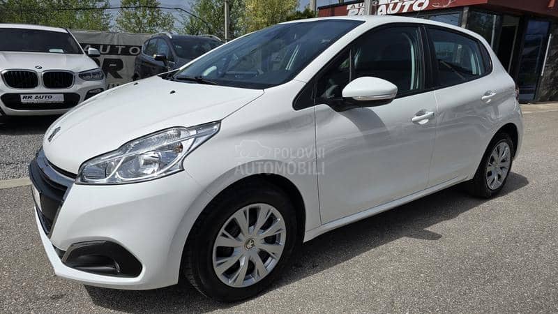 Peugeot 208 1.5 HDI  N A V I