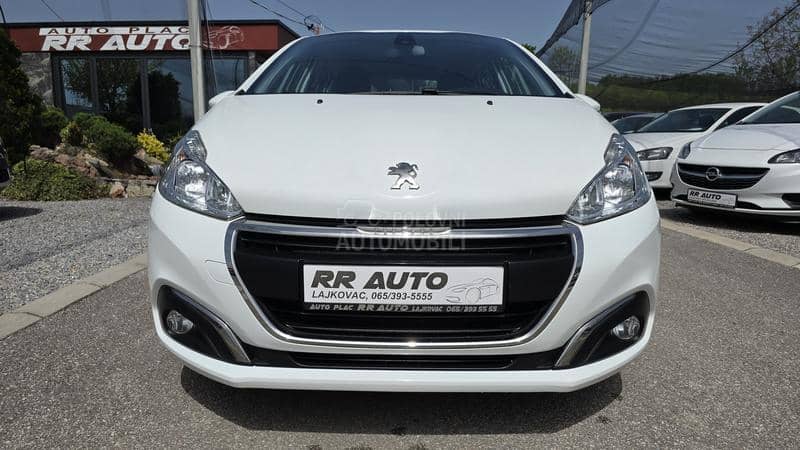 Peugeot 208 1.5 HDI  N A V I