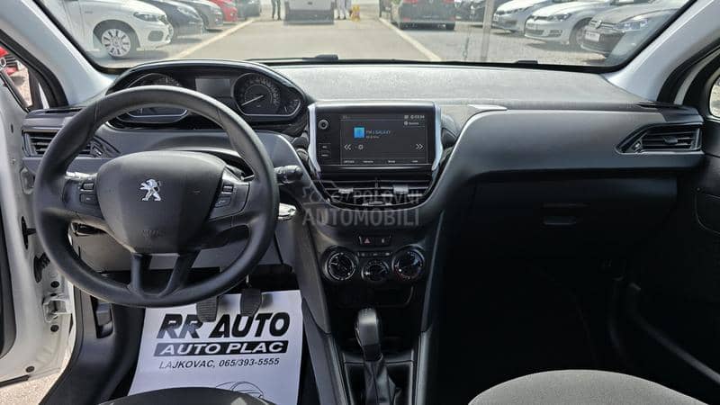 Peugeot 208 1.5 HDI  N A V I