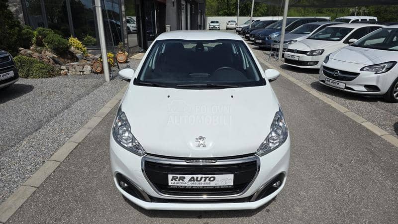 Peugeot 208 1.5 HDI  N A V I