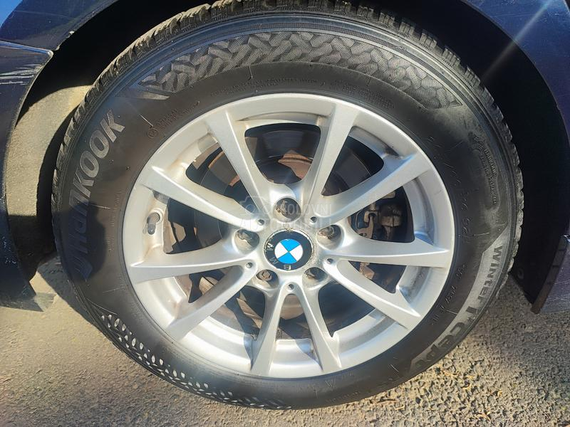 BMW 320 F31