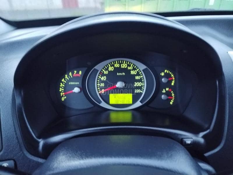 Hyundai Tucson 2.0 i