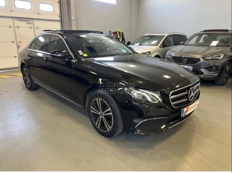 Mercedes Benz E 220 