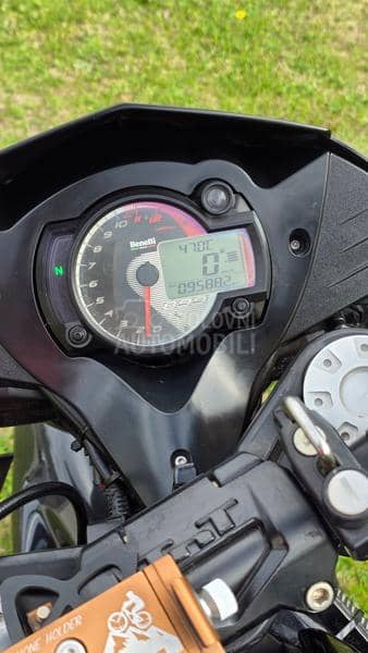 Benelli TNT 899