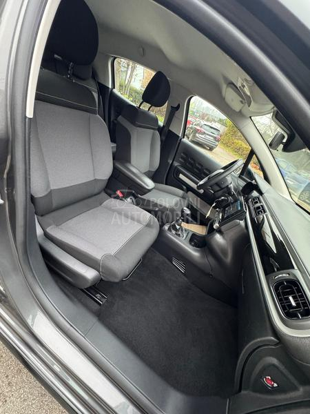 Citroen C3 BlueHdi Feel bumper