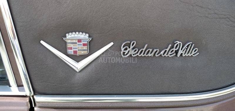 Cadillac Deville 