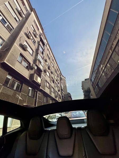 Tesla Model S 75D GARAN.