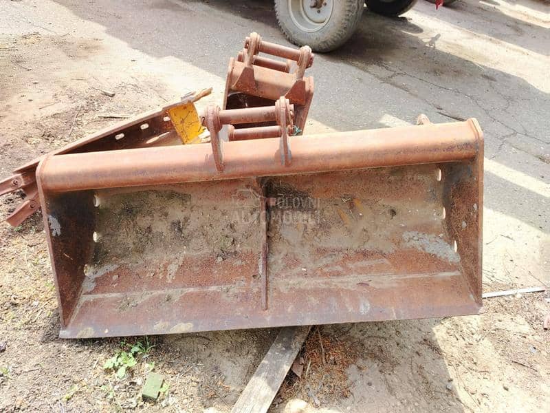 JCB Kasike čekić vile