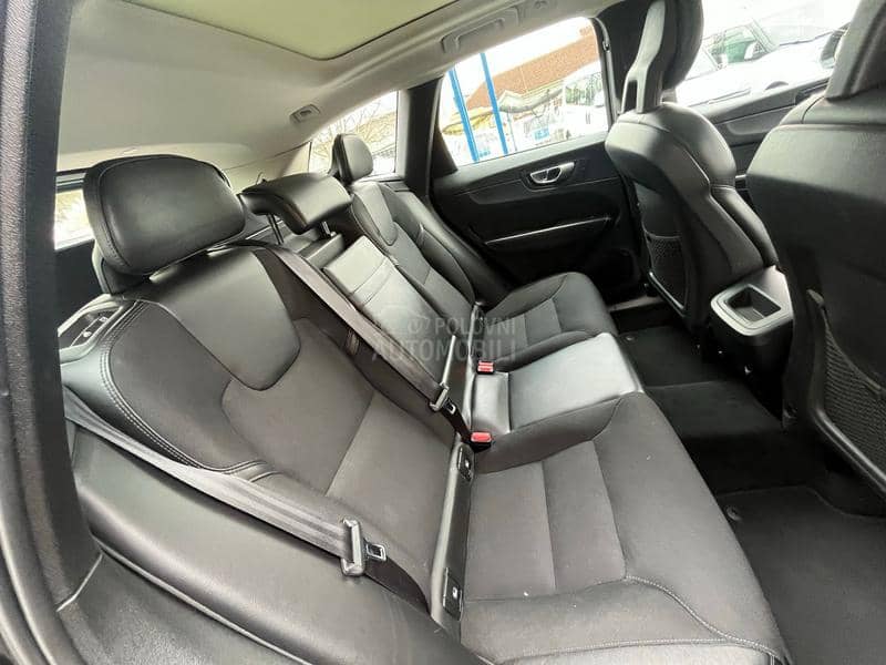 Volvo XC60 AWD