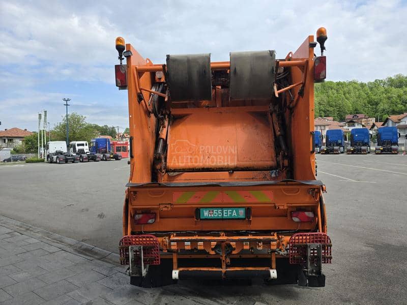 Scania P320 Smecara