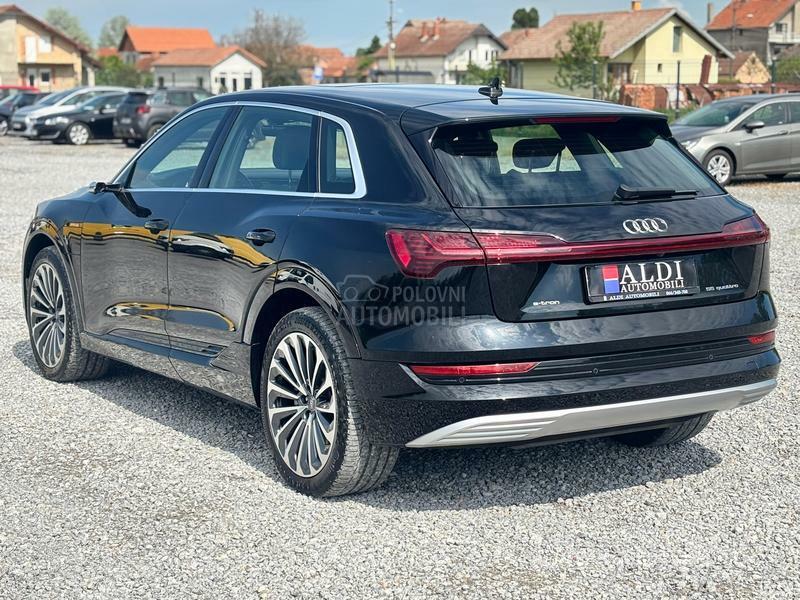 Audi e-tron 55 Quattro/RZR