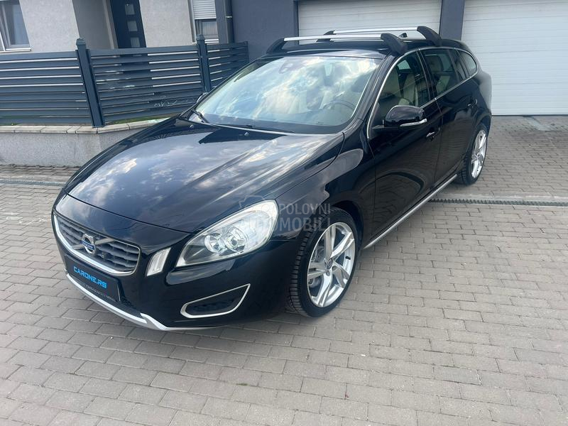 Volvo V60 Cross Country 2.4/UNI KAT/T O P