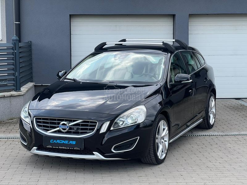 Volvo V60 Cross Country 2.4/UNI KAT/T O P