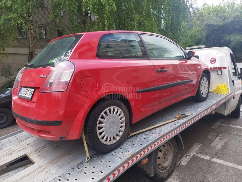 Fiat Stilo 2002. god. -  kompletan auto u delovima