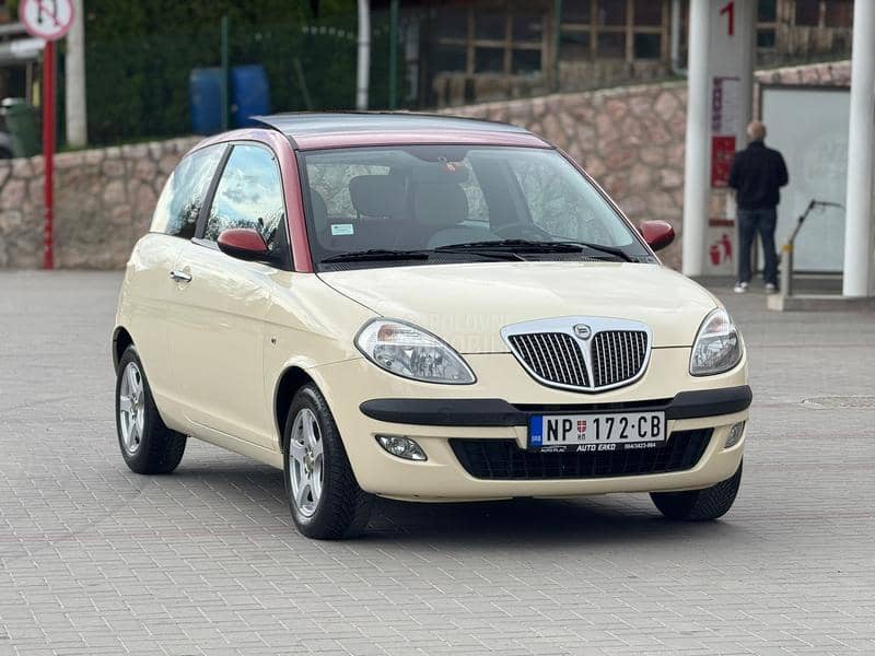 Lancia Ypsilon CH