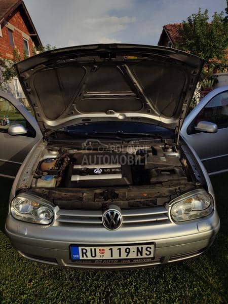 Volkswagen Golf 4 1.6 FSI