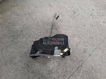 Brava zadnja desna F30,F31 za BMW Serija 3 od 2011. do 2016. god.