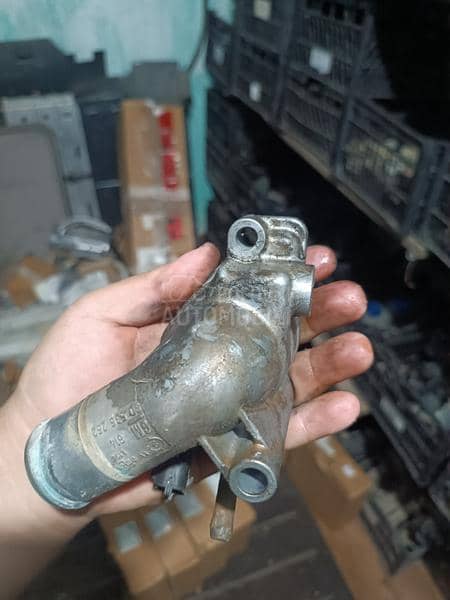 Kuciste termostataza 1.8