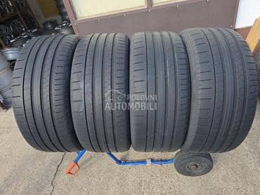 Pirelli 265/35 R22 Letnja