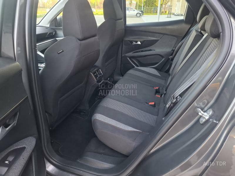 Peugeot 3008 1.5 HDI NOV NOV
