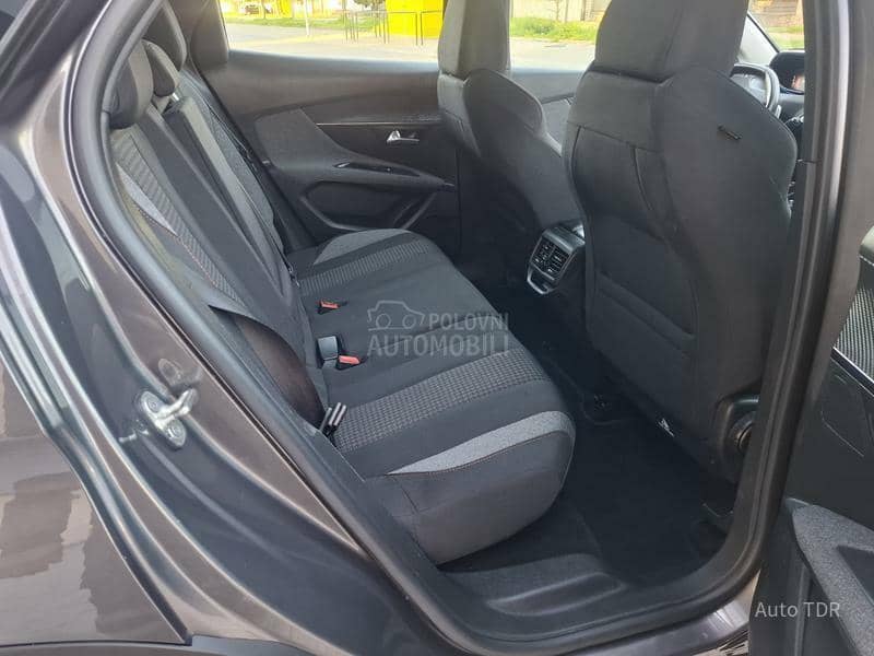 Peugeot 3008 1.5 HDI NOV NOV