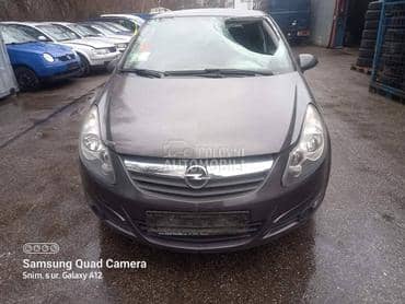 Opel Corsa D 2010 -  kompletan auto u delovima