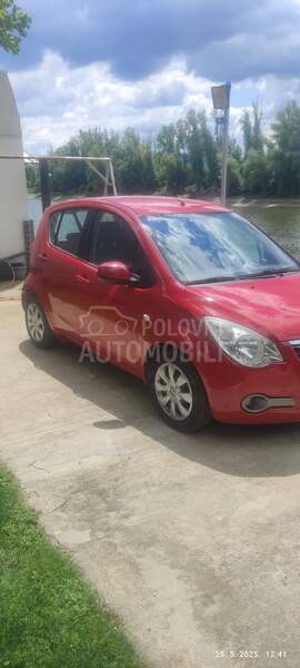 Opel Agila 