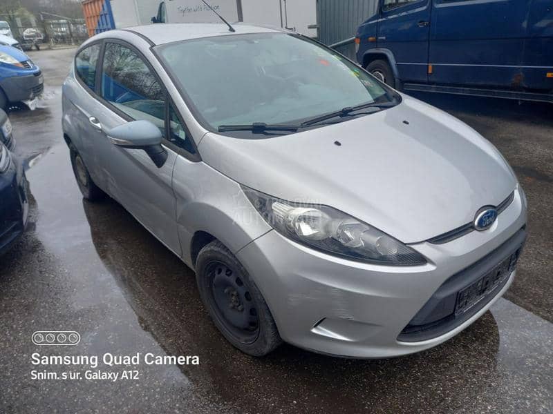 Ford Fiesta 2010 -  kompletan auto u delovima