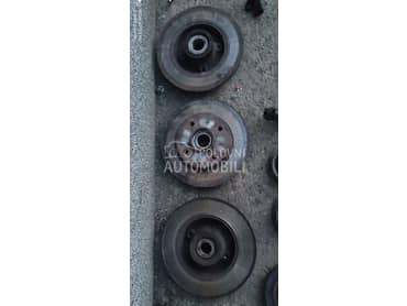 Zadnji Disk sa Ležajem za Peugeot 308, 307