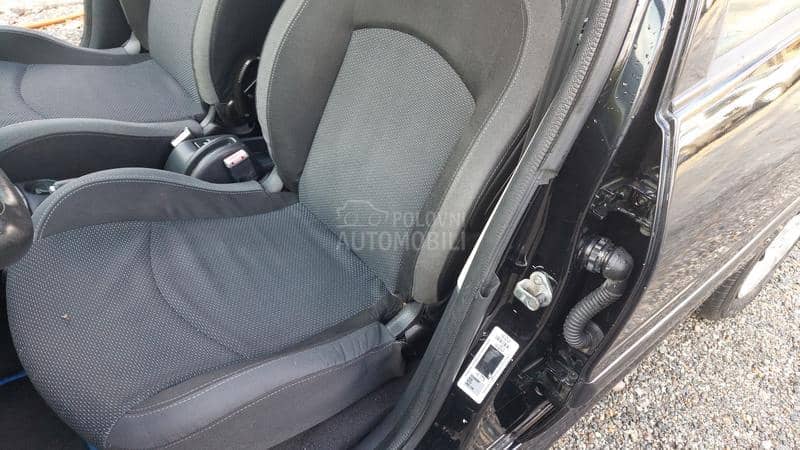 Peugeot 206 plus 1.1