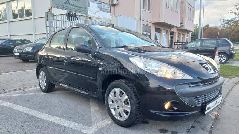 Peugeot 206 plus 1.1