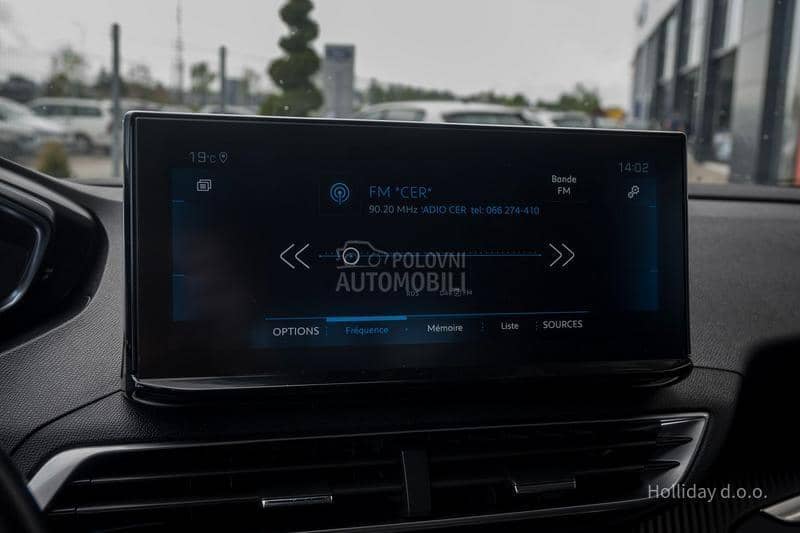 Peugeot 3008 1.5BlueHDI Aut