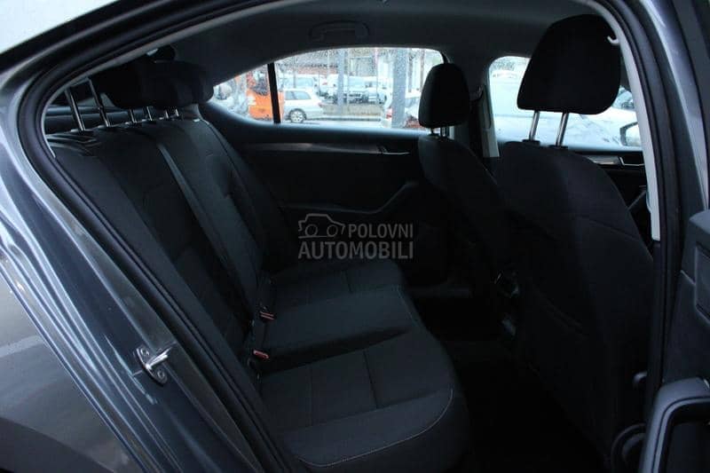 Škoda Superb 1.5 TSI Active